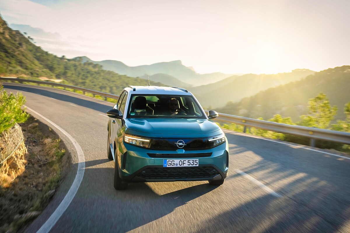 Opel Corsa Benzinli Ön