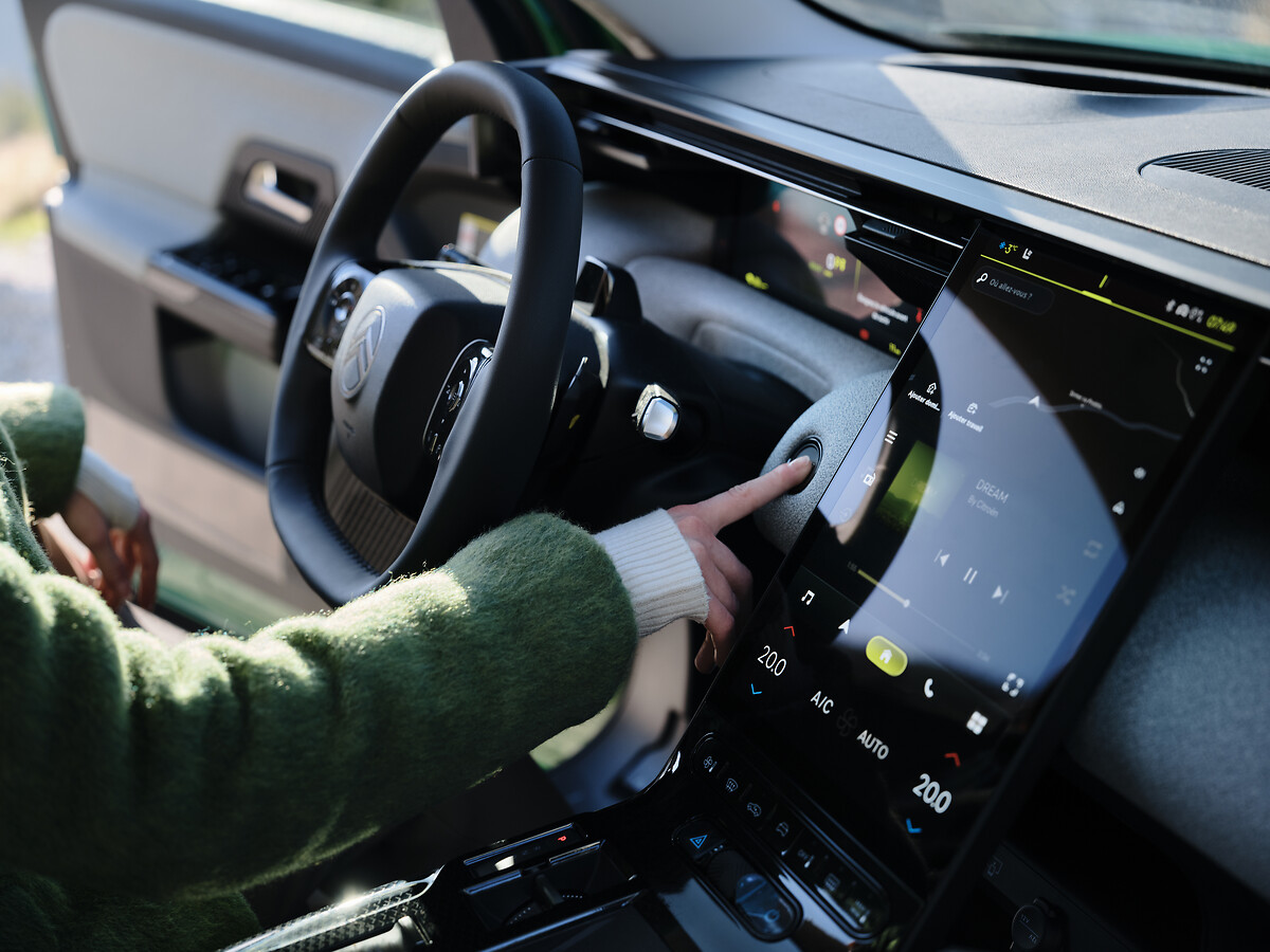NEW_CITROEN_C5AIRCROSS_REVEAL_2025 