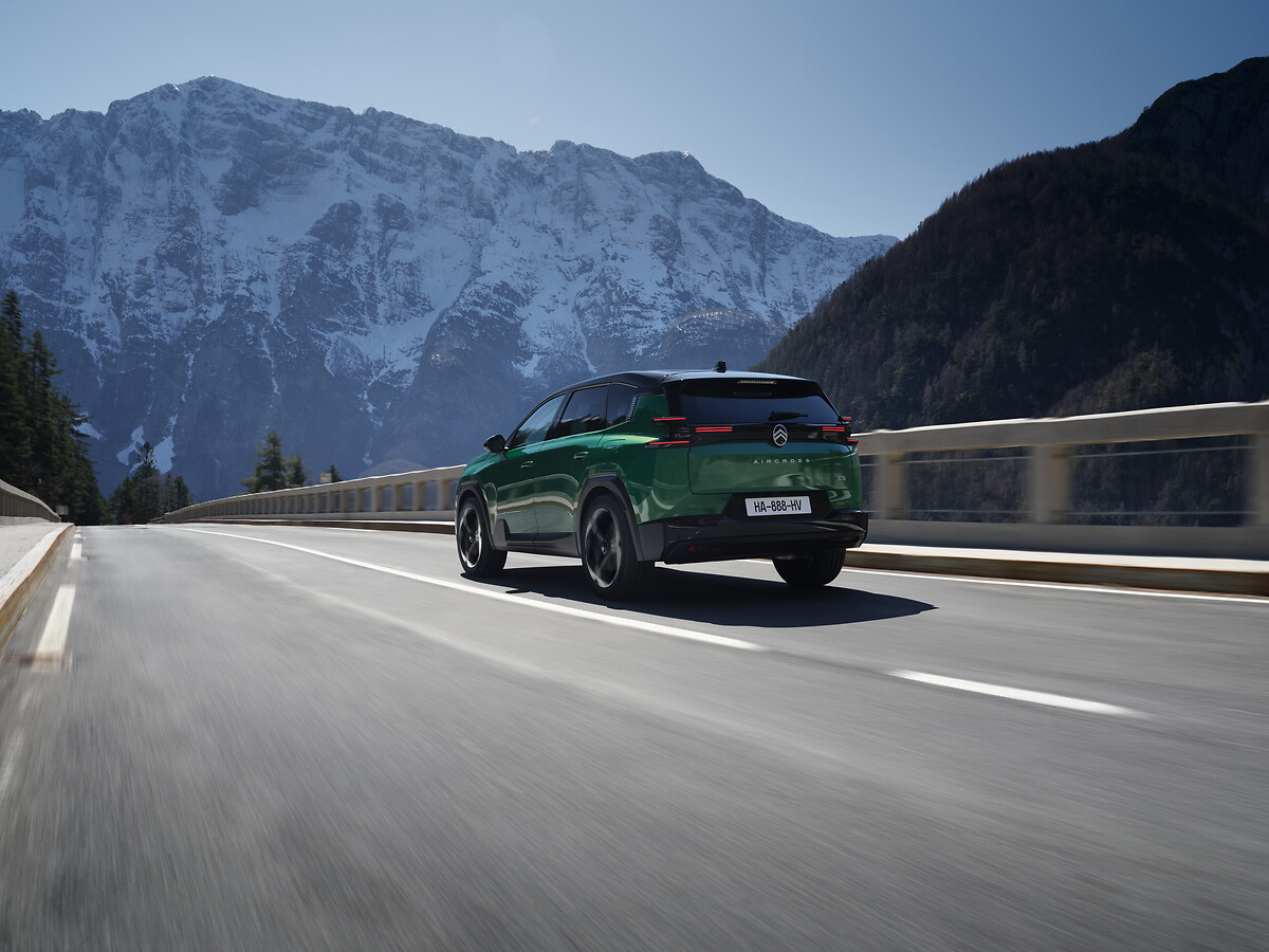 NEW_CITROEN_C5AIRCROSS_REVEAL_2025  (6)