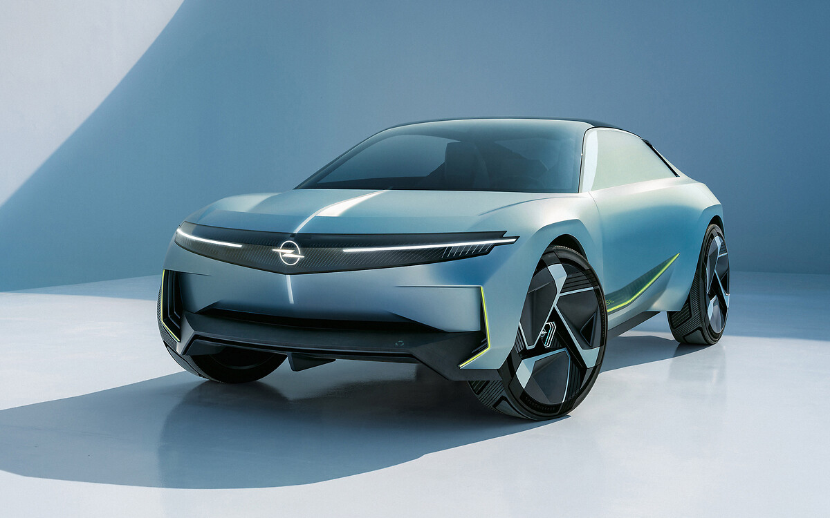 02_Opel_528435