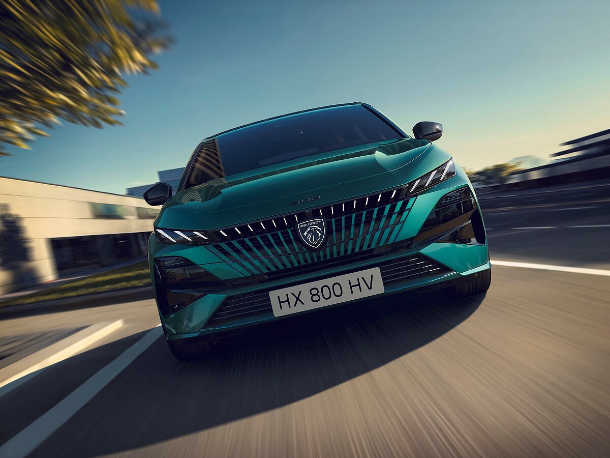 New PEUGEOT 308