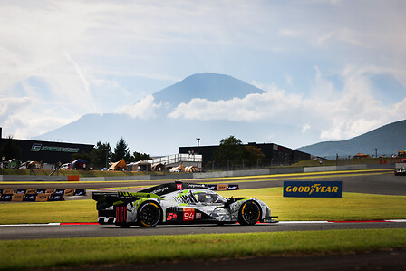 Both PEUGEOT 9X8s underline their form with a second place and a