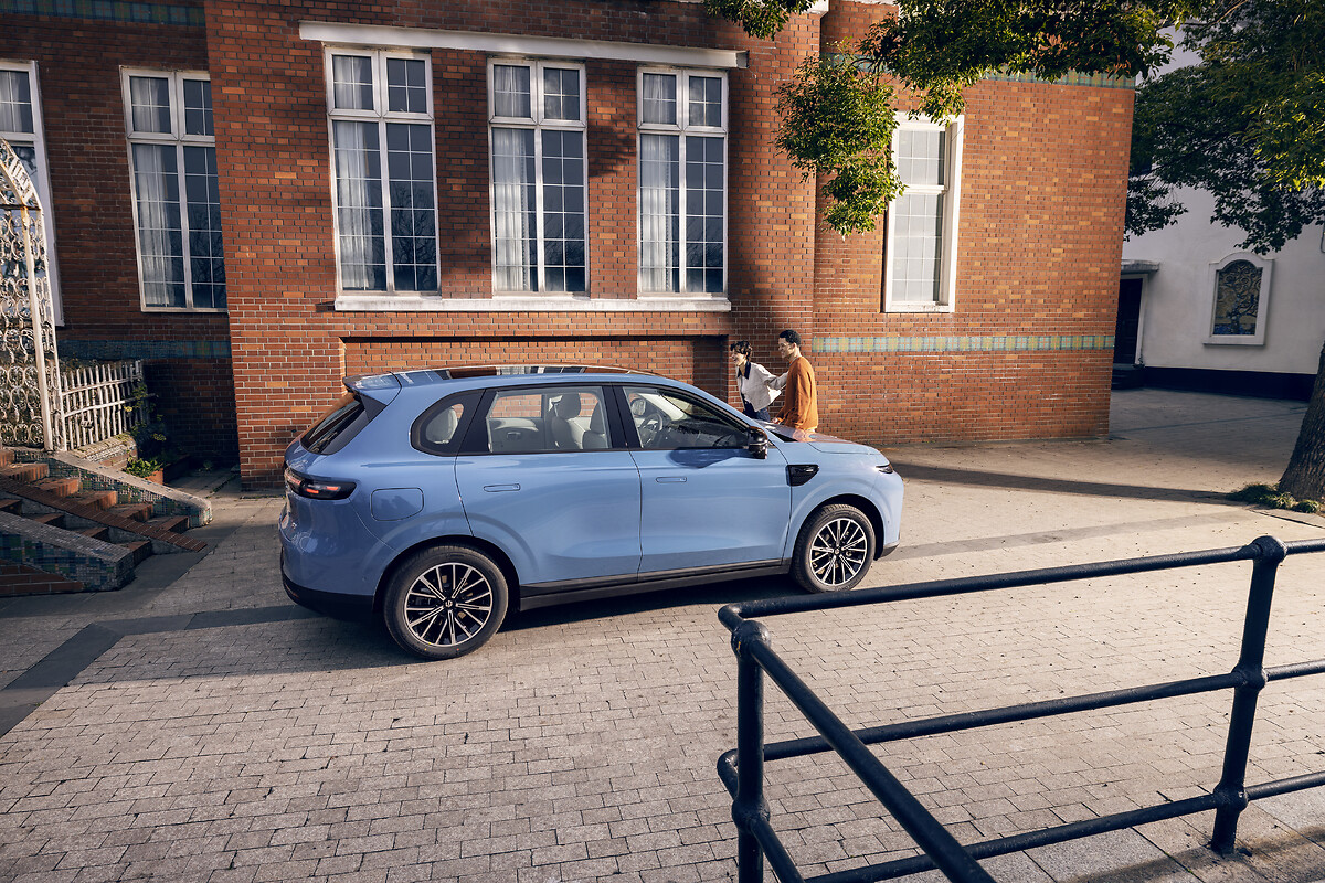 B10_UK_Pricing (2)