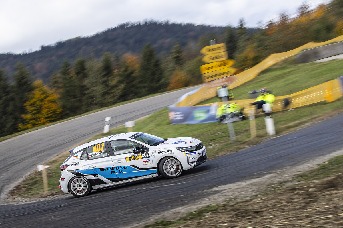 Finale emozionante dell'ADAC Opel Electric Rally Cup 2025 