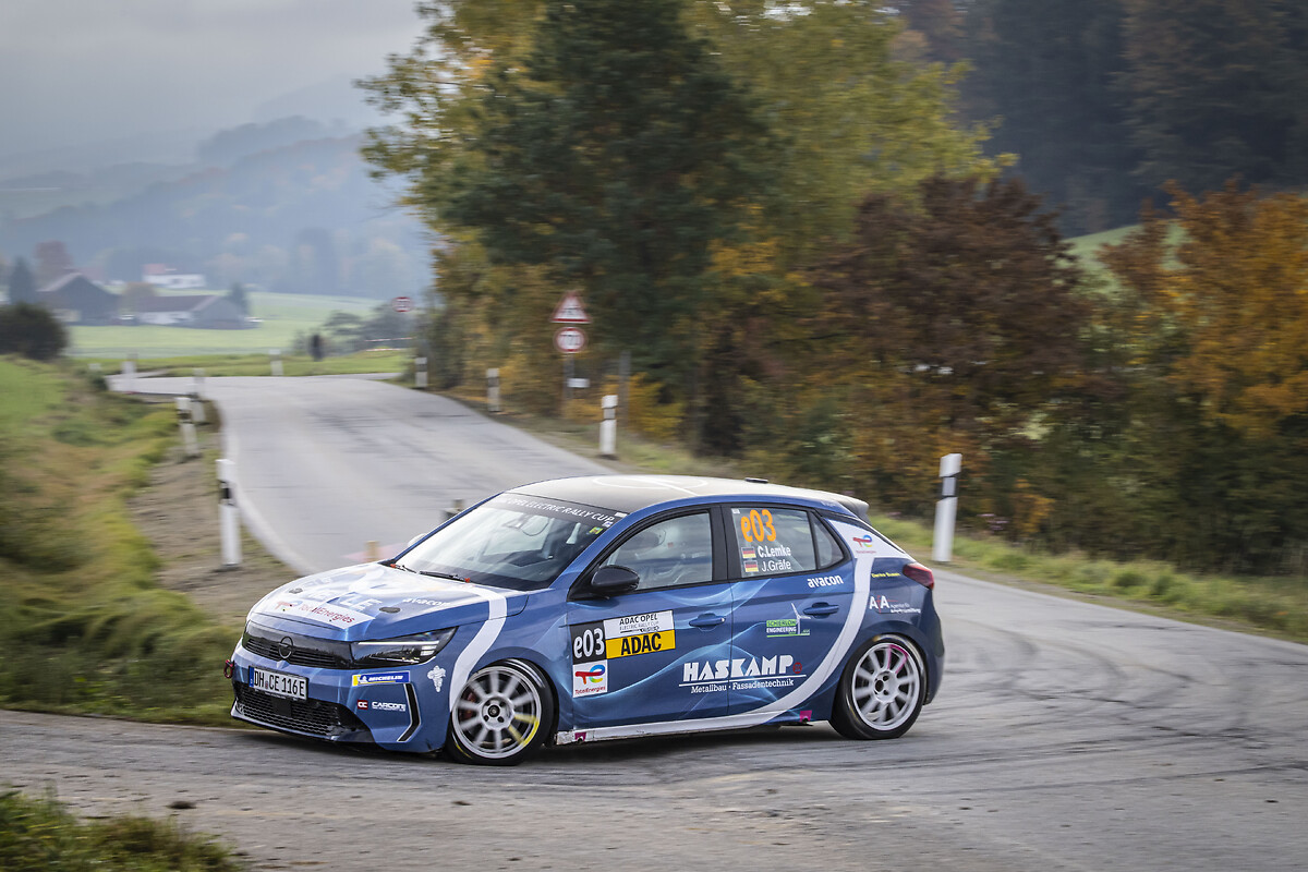Finale emozionante dell'ADAC Opel Electric Rally Cup 2025 
