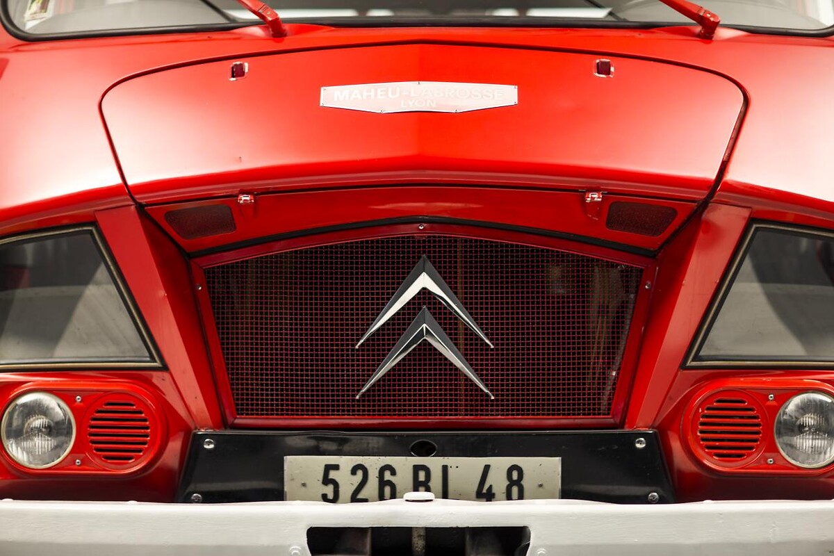 B02 - N350 Carrossel front
