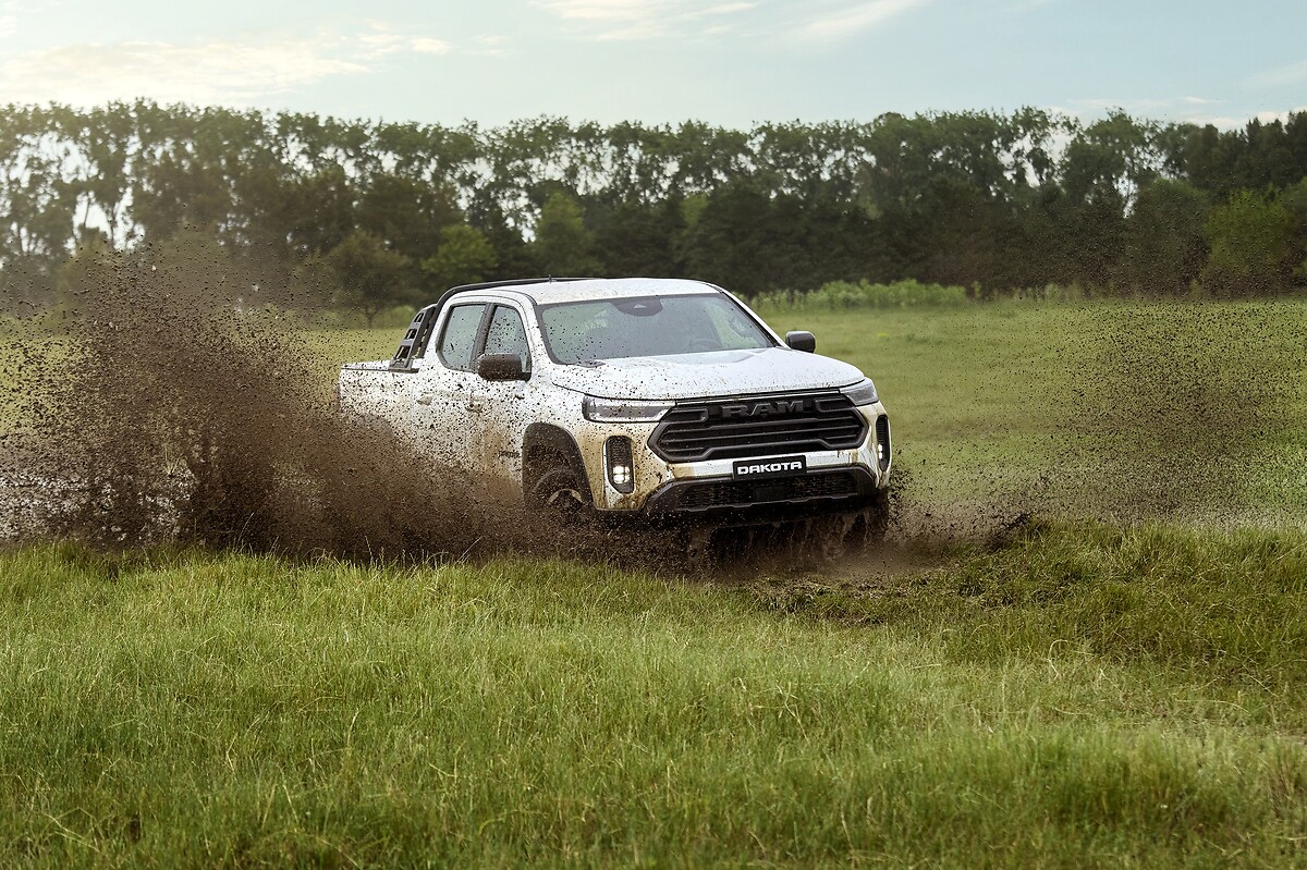 003 Ram no Salão Nova Dakota Laramie