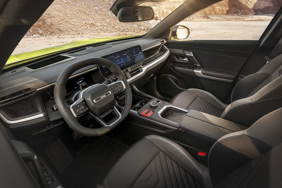 2026 Jeep Compass Interior Driver View