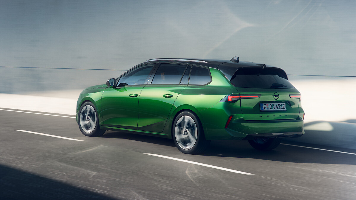 New Opel Astra Sports Tourer