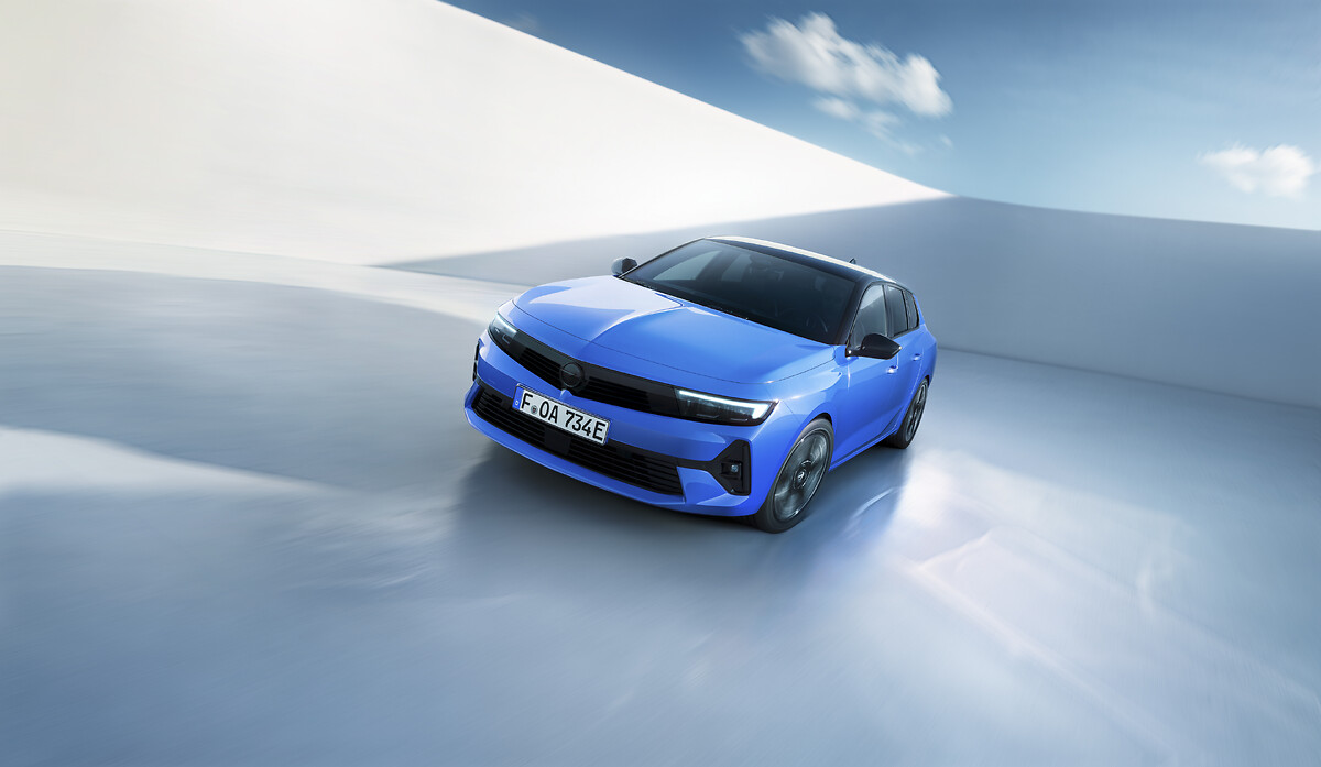 Opel Astra Sports Tourer Electric