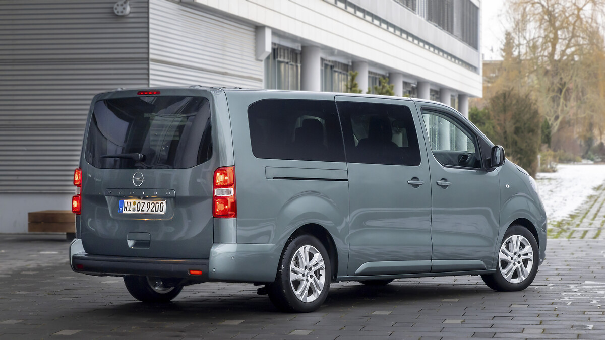 Erős egyterű: az Opel Zafira, friss fejlesztésű 2.2-es dízelmotorral