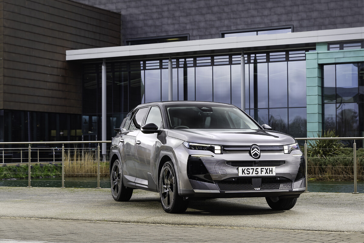C5Aircross_Hyb_Ext2