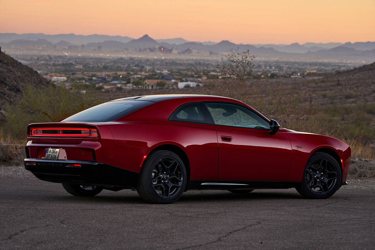 Dodge Charger: design tra eredità e nuova era multi-energia
