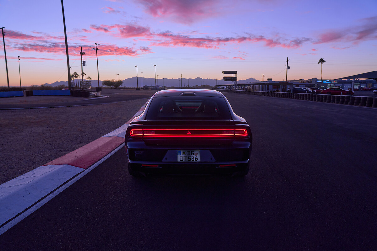 Dodge Charger: design tra eredità e nuova era multi-energia