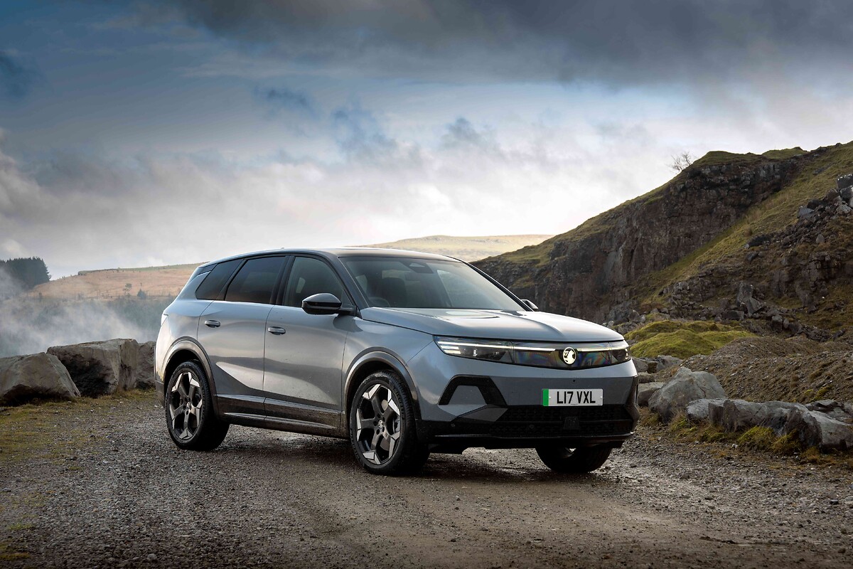 Vauxhall_DriverPower_1_Grandland