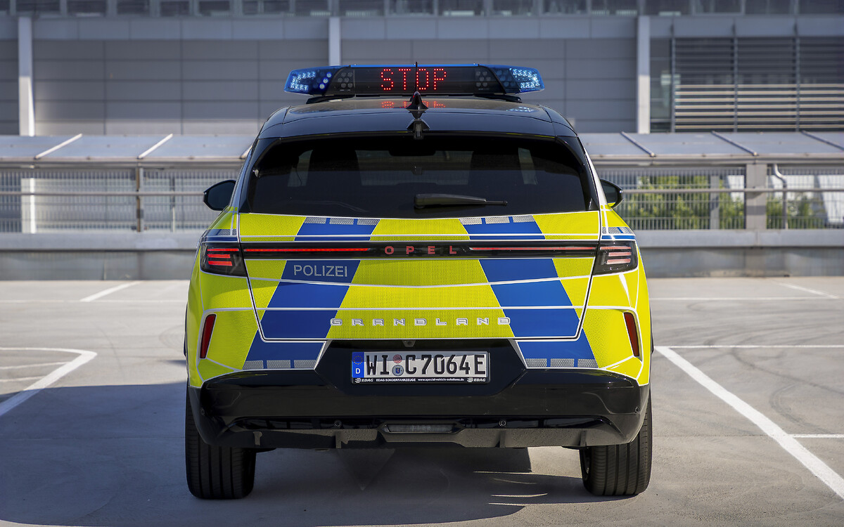 Policing the Streets: On Patrol with the Opel Grandland