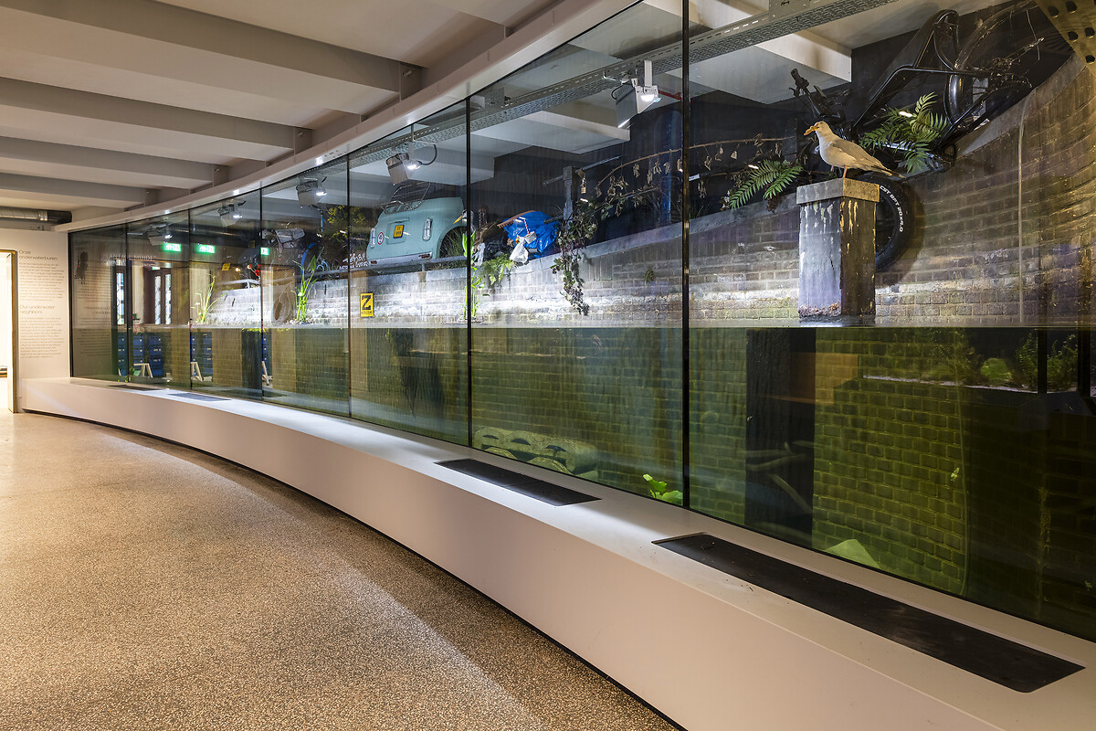 04-FIAT-Topolino-in-het-nieuwe-ARTIS-Aquarium
