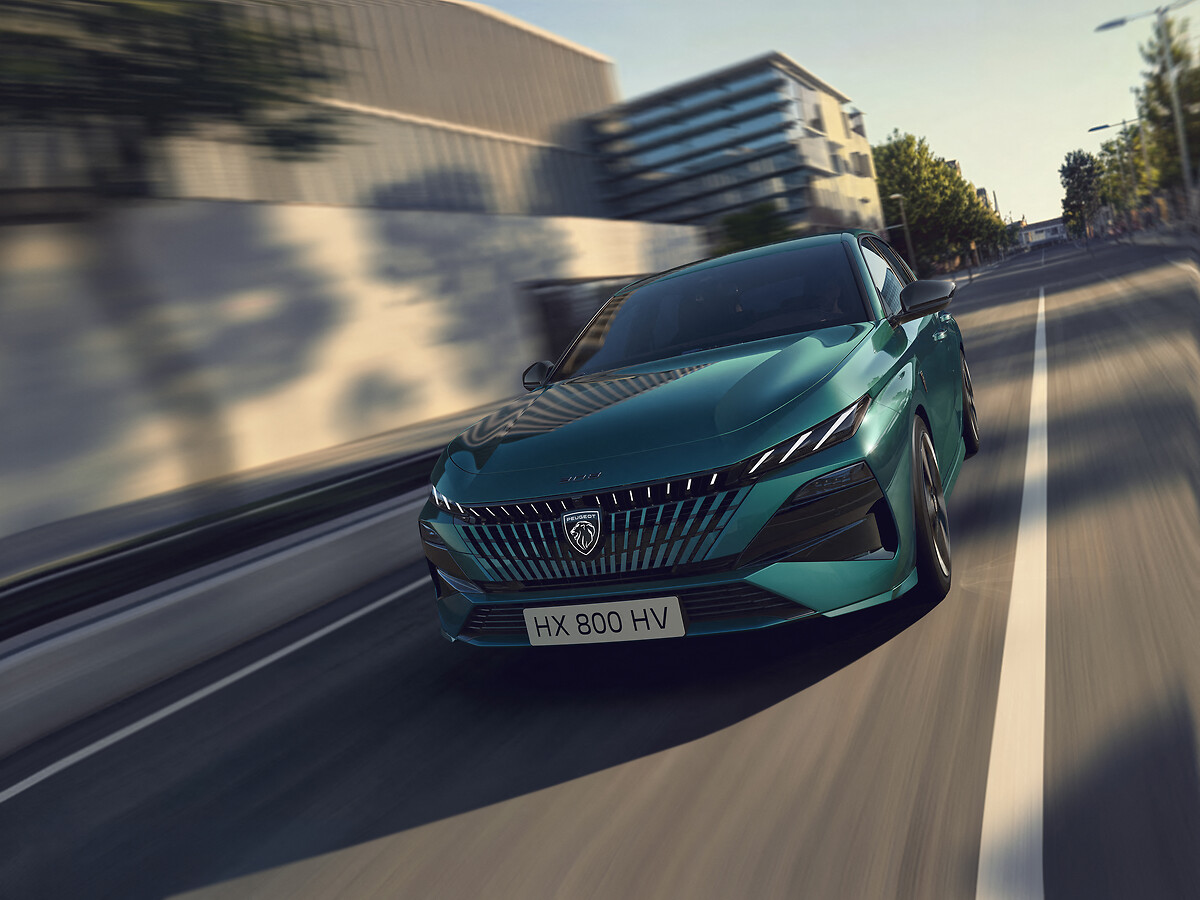 PEUGEOT_E308_2508STYP_210_FR (1)