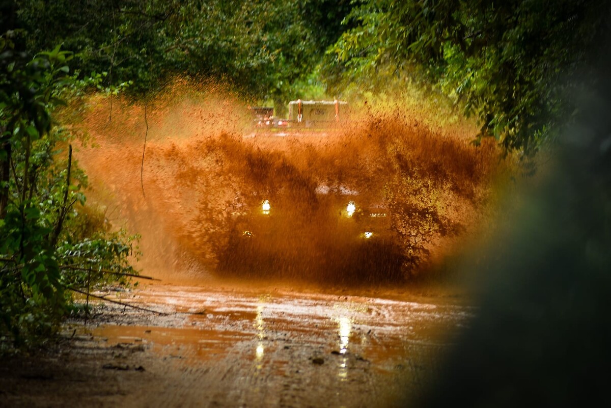 JEEP_CASCAVEL (1)