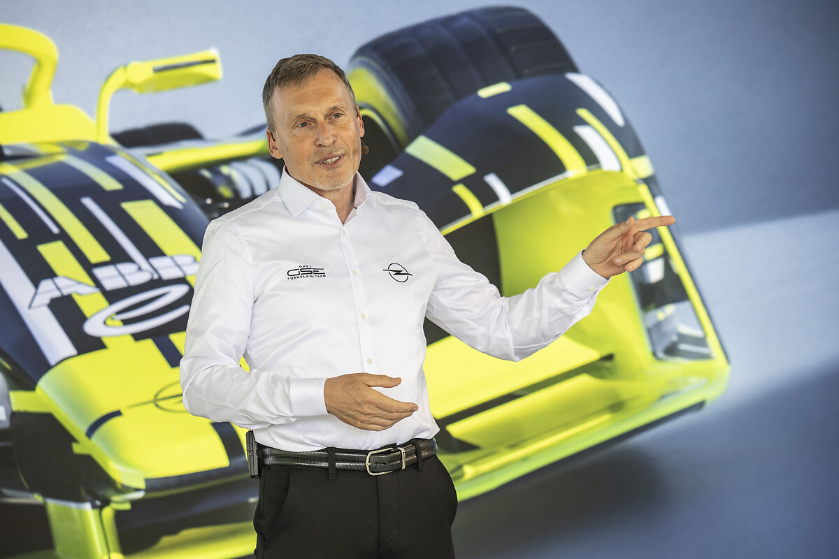 Jörg Schrott, Team Principal of the Opel GSE Formula E Team