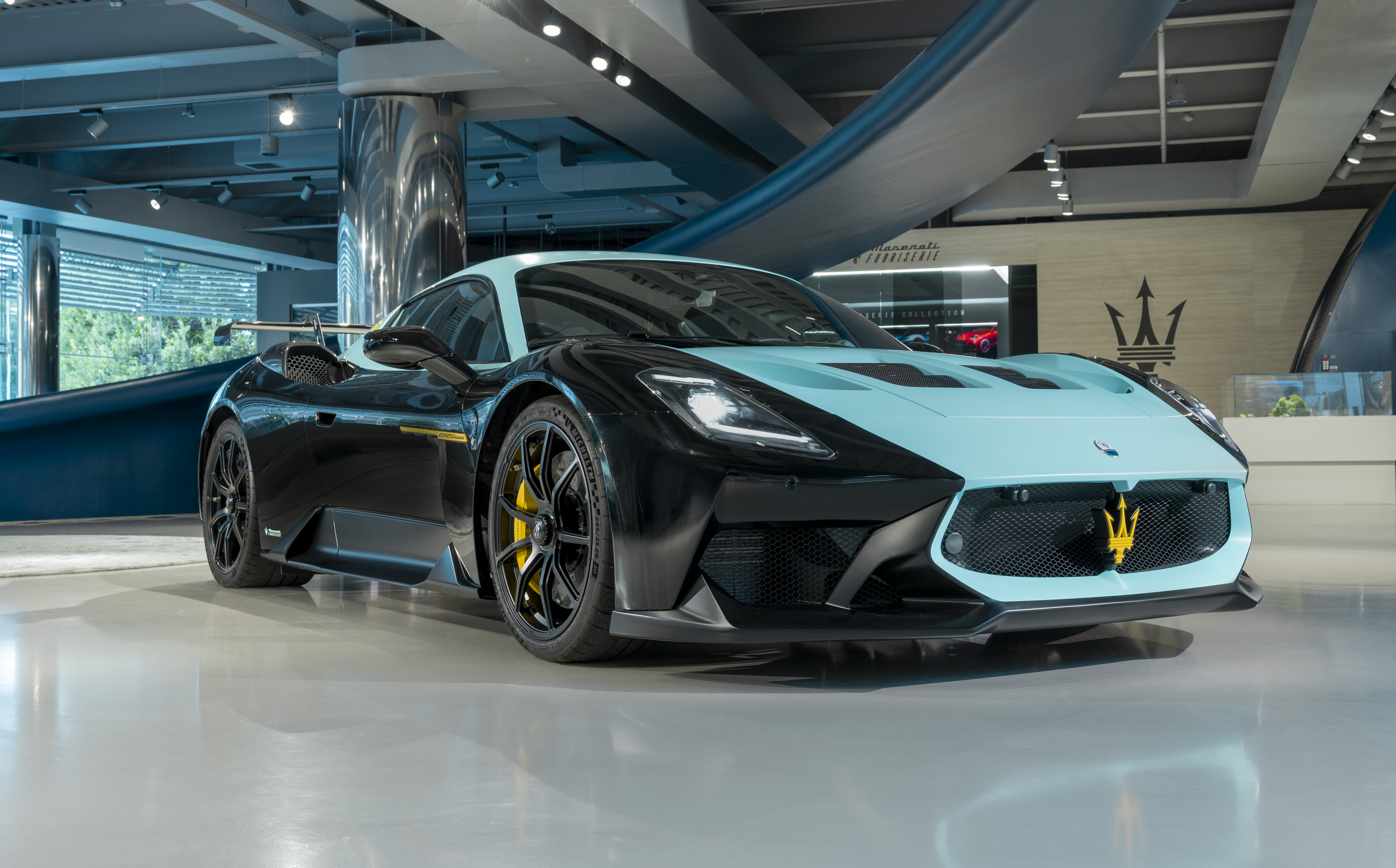 The Maserati MC12 legend revived in a GT2 Stradale Fuoriserie