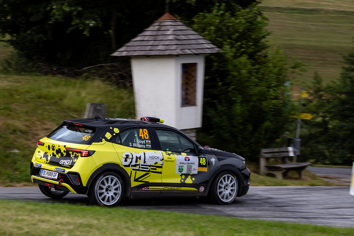 rallye-weiz-mokka-gse-rally-shakes-up-all-wheel-drive-field (1)