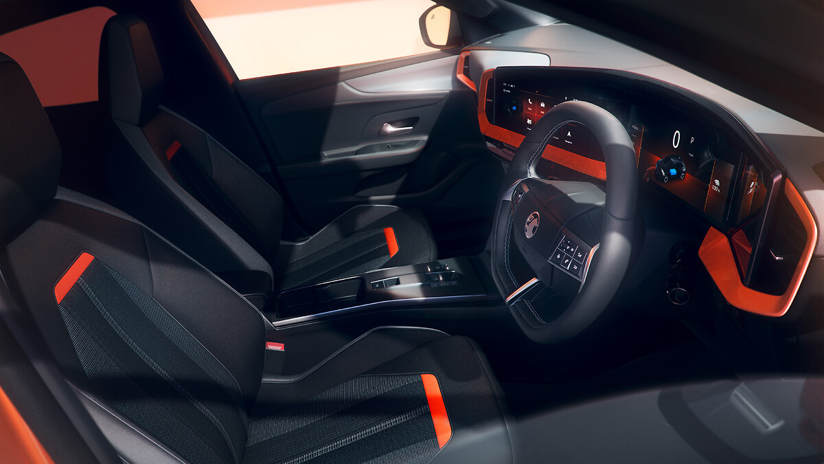 5_Vauxhall_Mokka_YES_INTERIOR_Door
