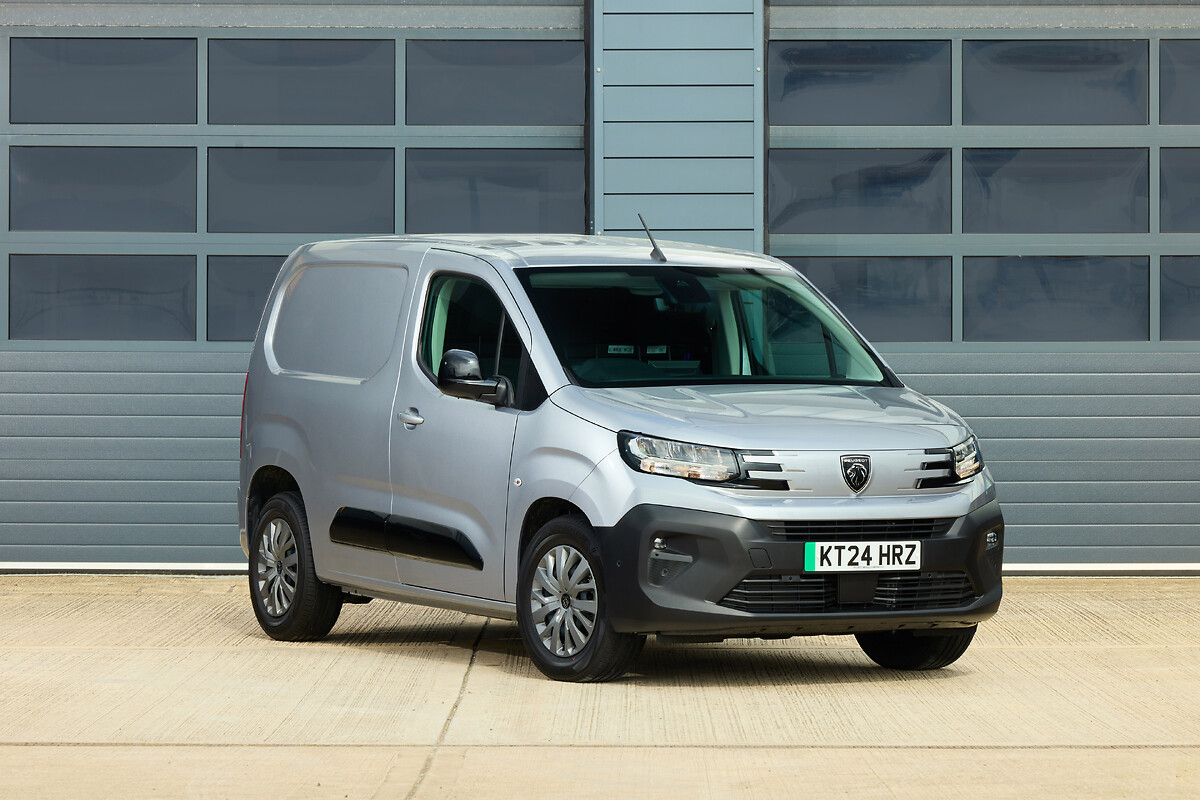 peugeot-e-partner-uk-2024-ext-19