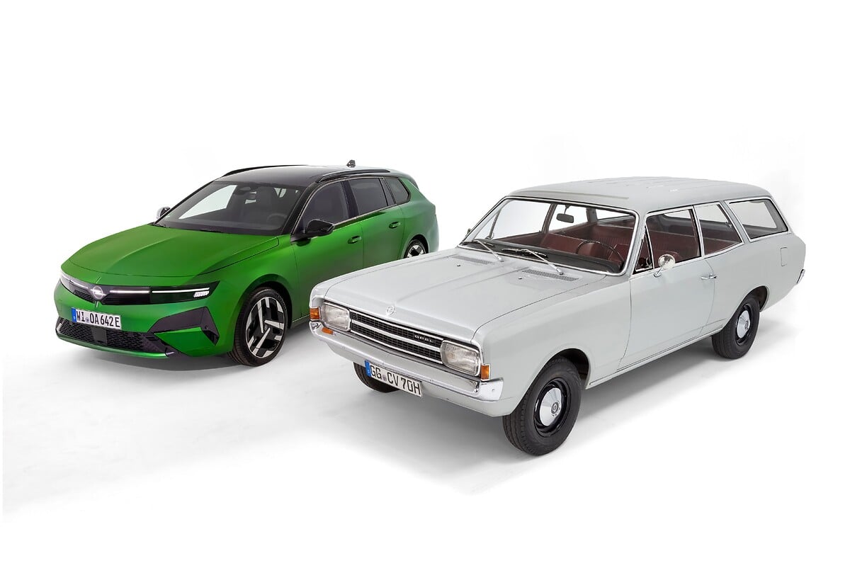 Opel Astra Sports Tourer & Opel Rekord C Caravan