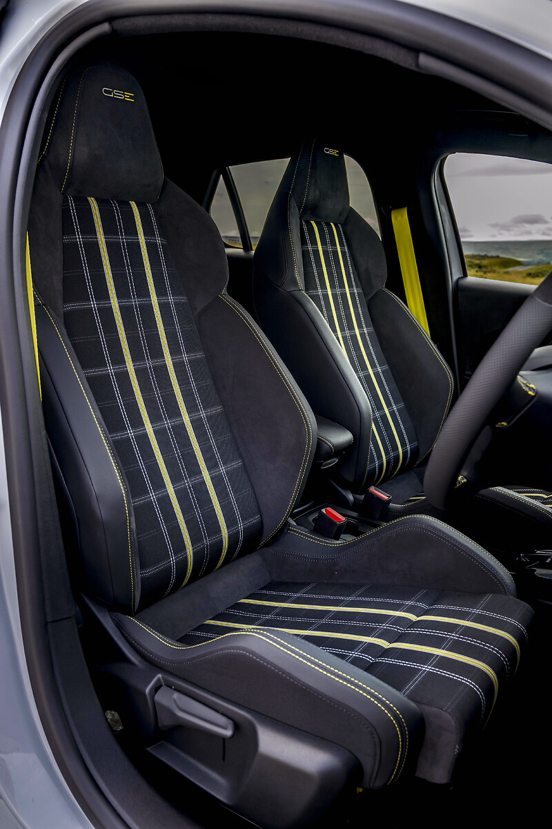Vauxhall-Corsa-GSE (3)