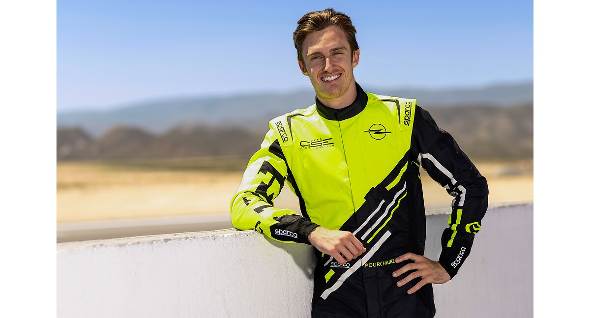 Théo Pourchaire, Opel GSE Formula E Team driver, Formula E, Test Almeria (ES)