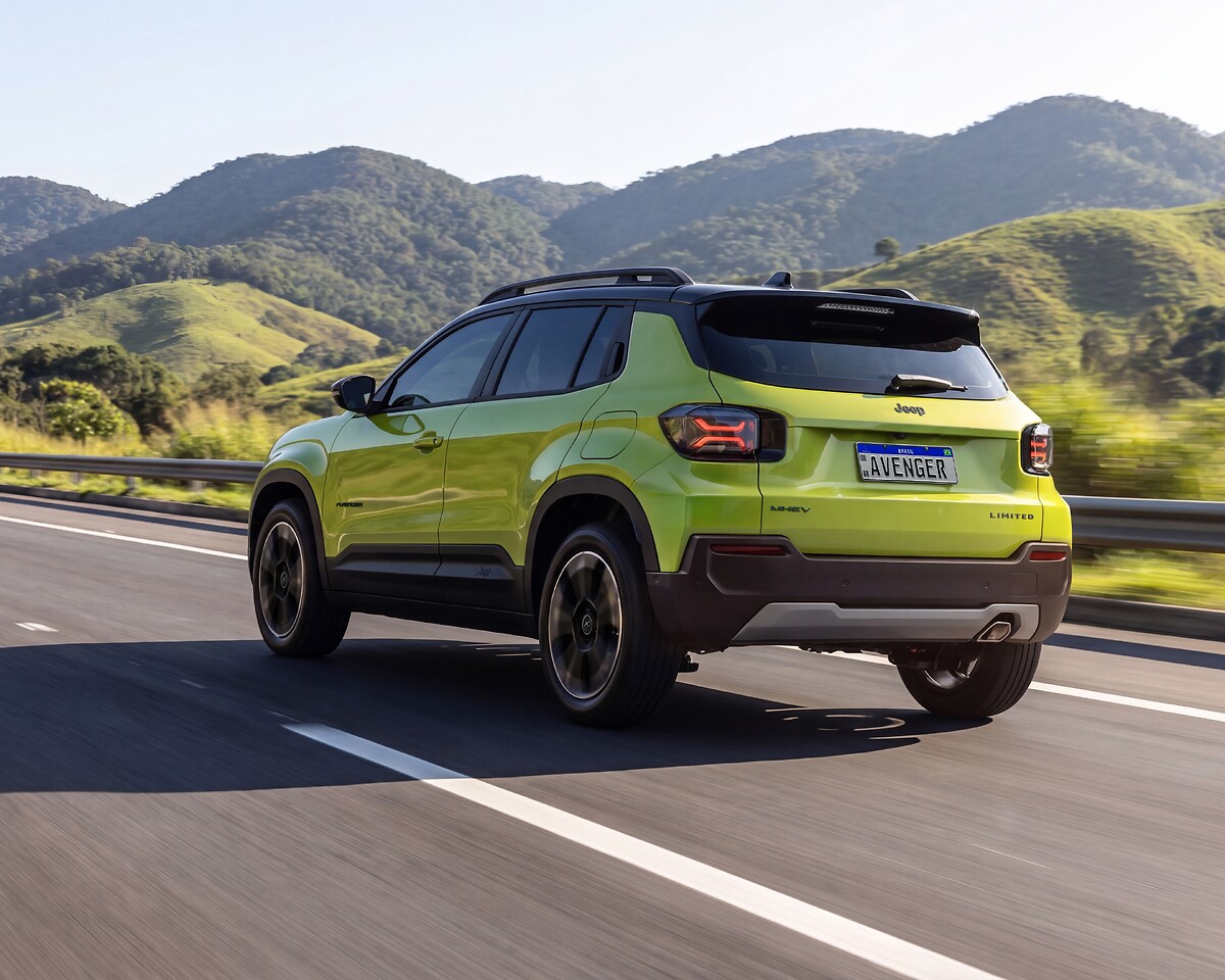 Jeep_Avenger_Limited_003