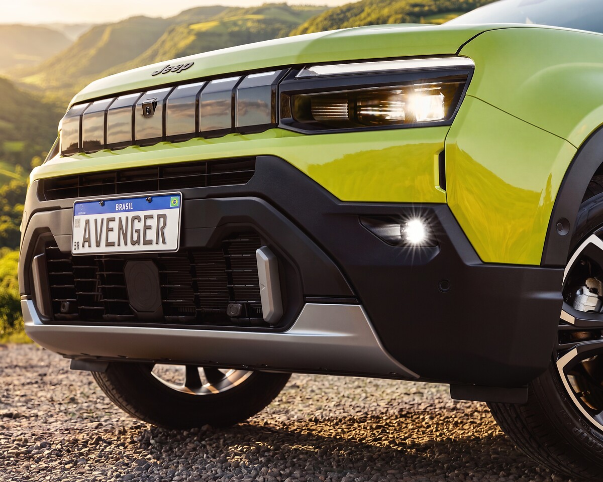 Jeep_Avenger_Limited_012