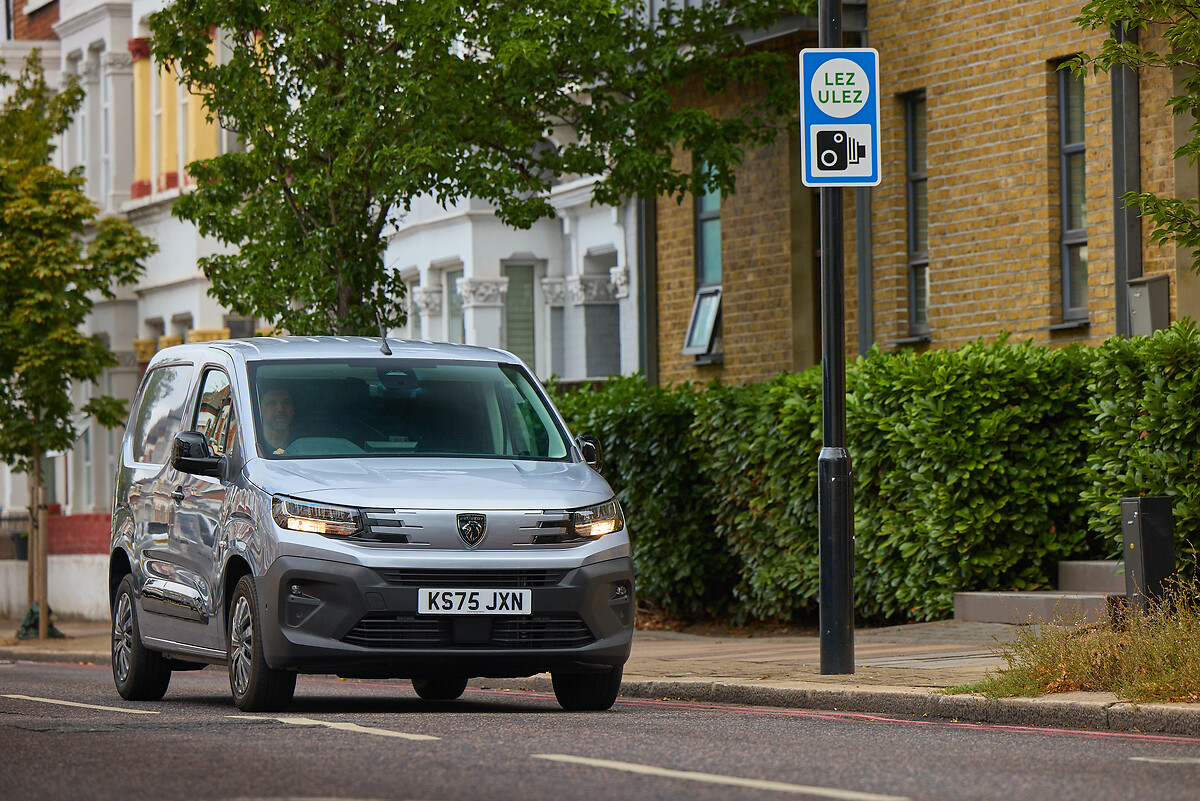 Matt Howell_Peugeot_ULEZ6