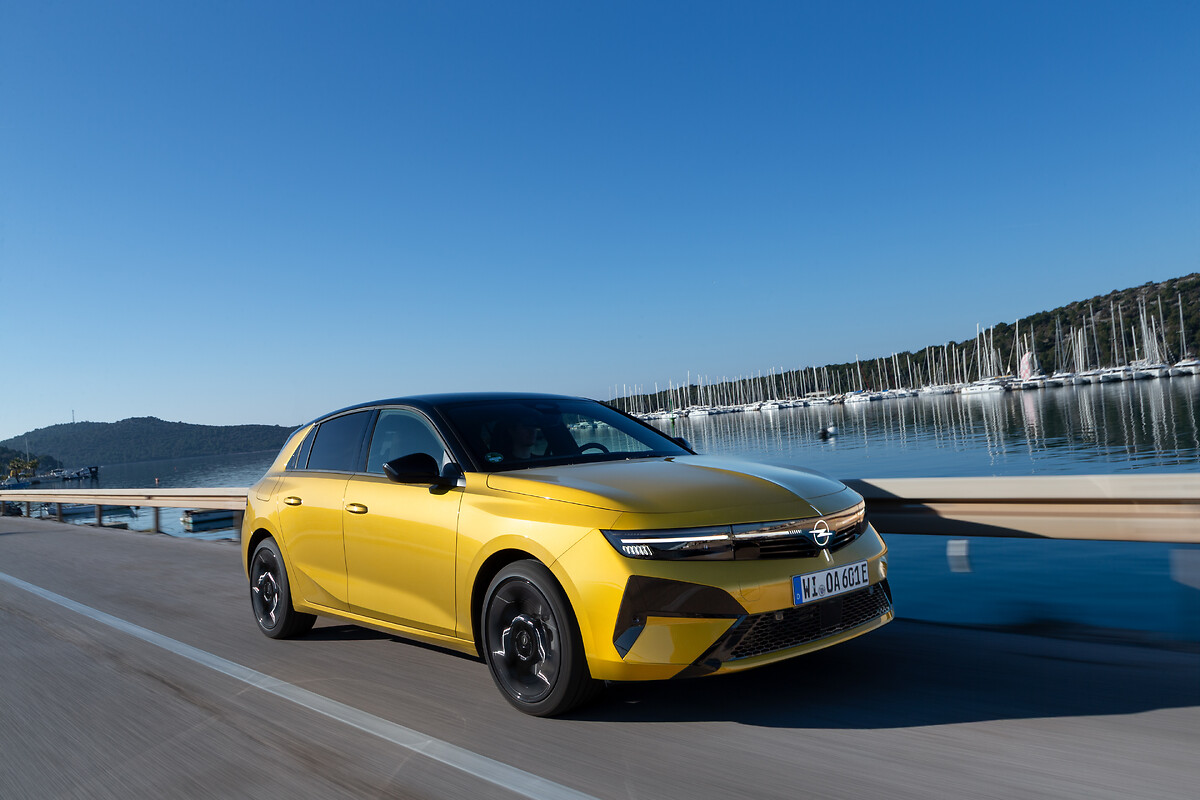 Opel Astra Electric