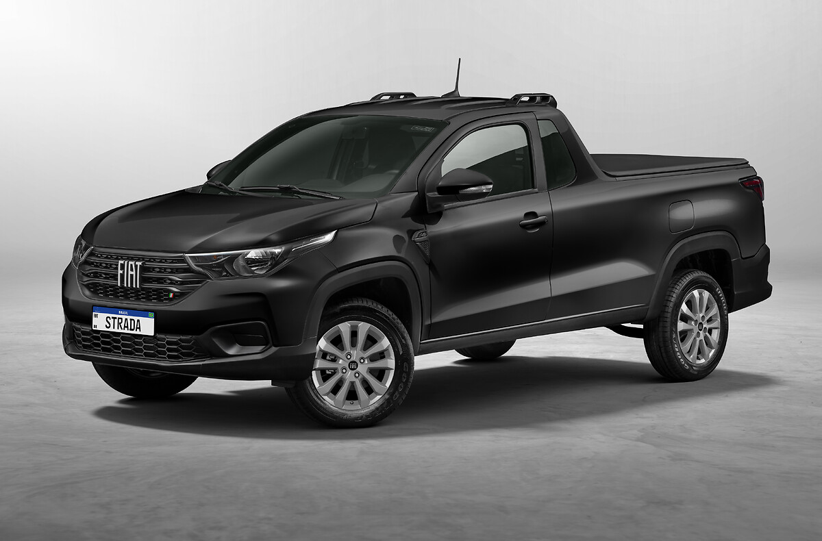 002_FiatStrada