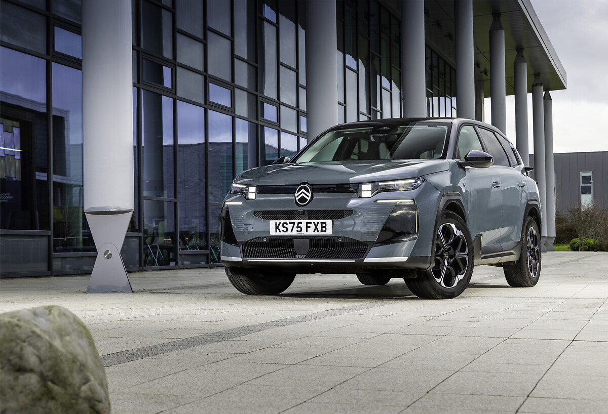 c5-aircross-phev-ext-1