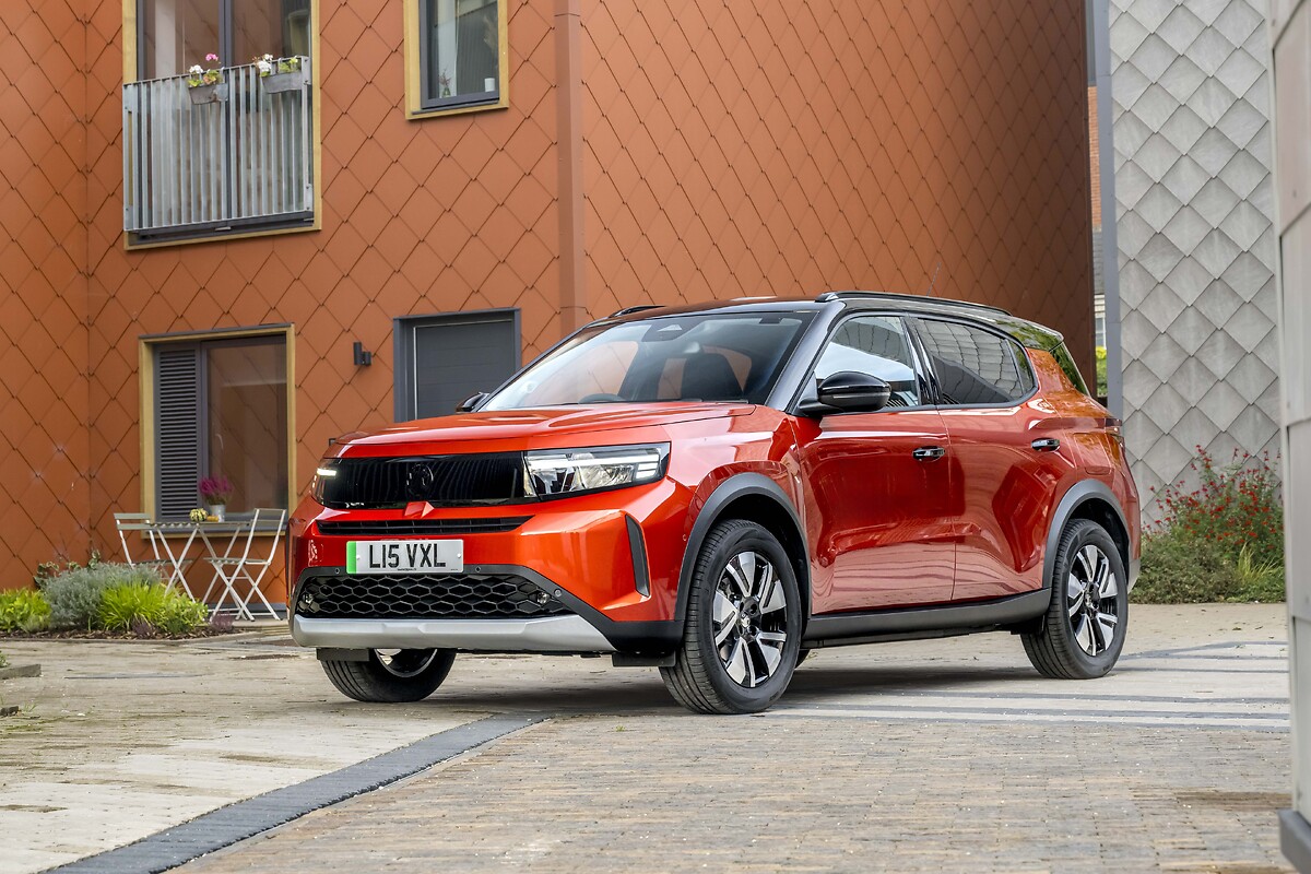 Vauxhall_Sales_Sept26_Frontera(3)