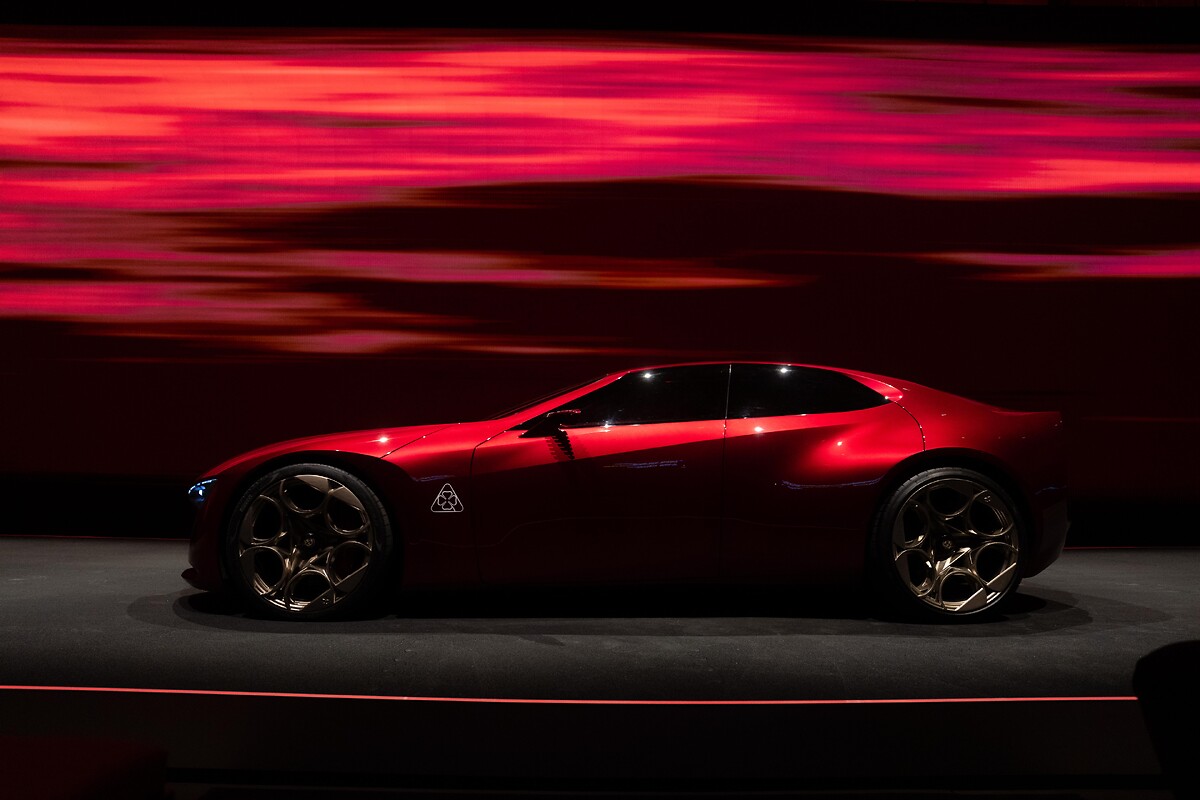 Alfa romeo cuorerosso_la noche anterior